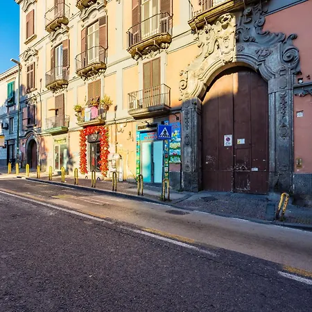 Palazzo Loffredo By Napoliapartments Appartement Napels