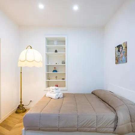 Palazzo Loffredo By Napoliapartments Апартаменты Неаполь