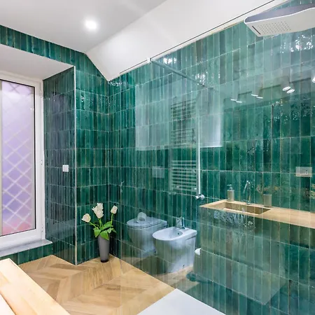 Апартаменты Palazzo Loffredo By Napoliapartments