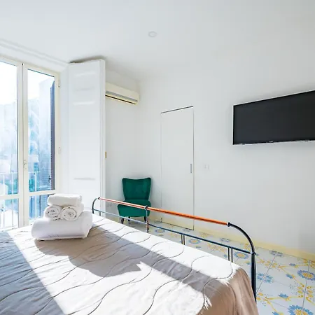 Palazzo Loffredo By Napoliapartments Апартаменты Неаполь