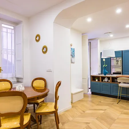 Palazzo Loffredo By Napoliapartments Апартаменты Неаполь