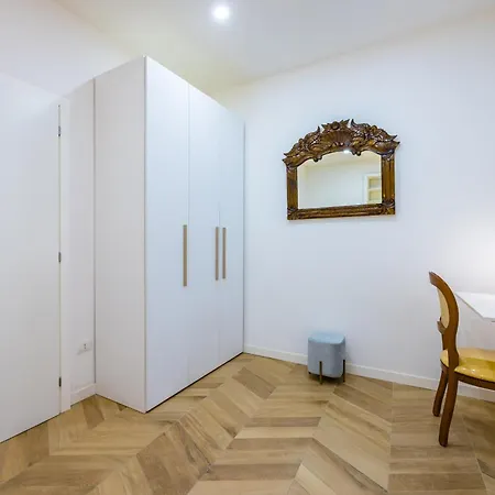 公寓 Palazzo Loffredo By Napoliapartments *