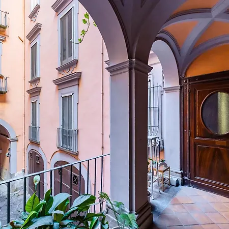 Palazzo Loffredo By Napoliapartments *